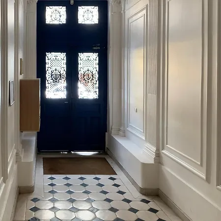 Apartment Chaleureux 3 Pieces Haussmanien Au Coeur Du Quartier Latin Paris
